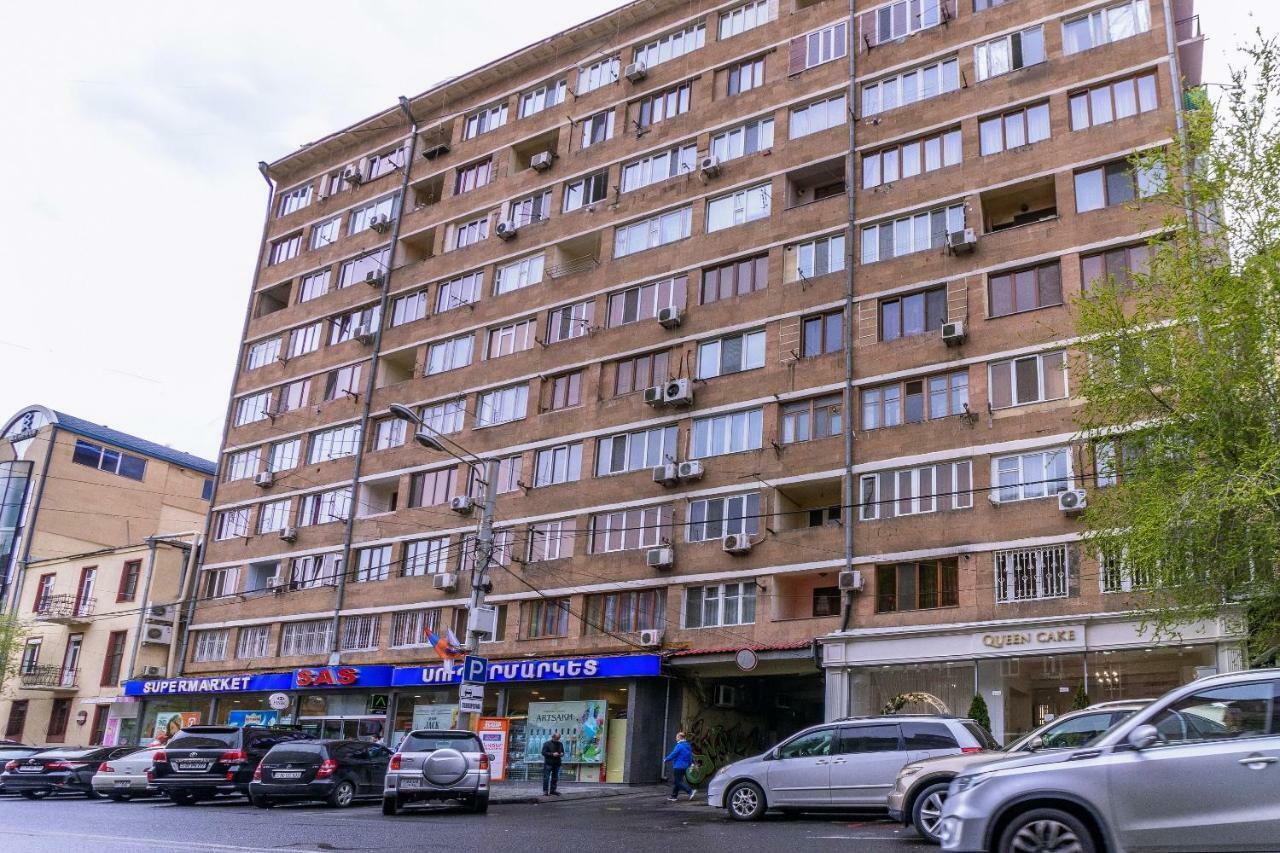 Stay Inn Apartments At Tumanyan Street Γιερεβάν Εξωτερικό φωτογραφία